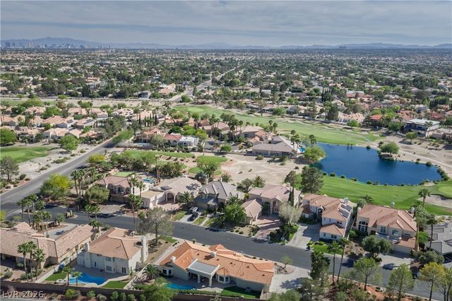 8016 Golfers Oasis Drive, Las Vegas, NV 89149