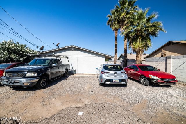6739 N 61ST Avenue, Glendale, AZ 85301