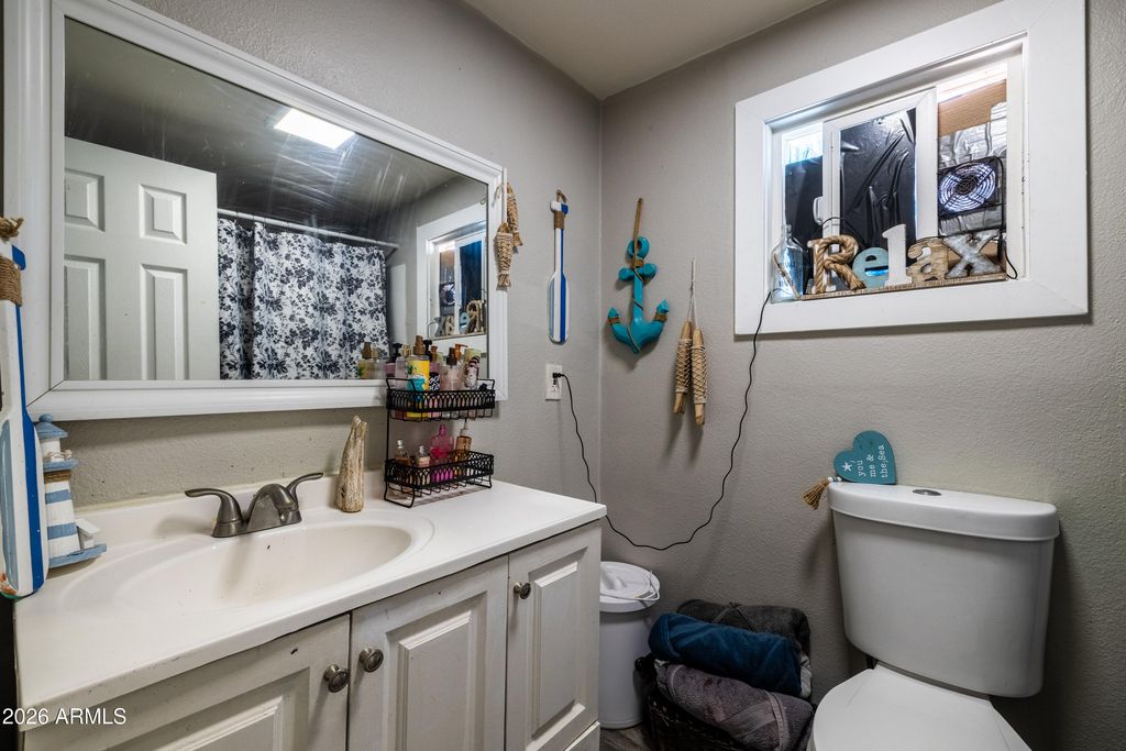 6739 N 61ST Avenue, Glendale, AZ 85301 — photo 4