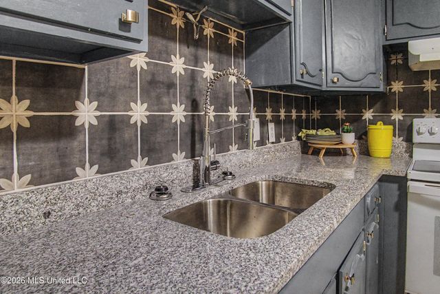 329 Popp's Ferry Road, Biloxi, MS 39531