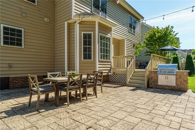 16 Wornom Farm RD, Poquoson, VA 23662