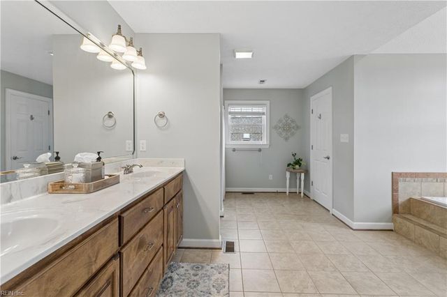 16 Wornom Farm RD, Poquoson, VA 23662
