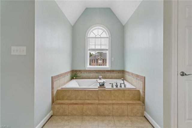 16 Wornom Farm RD, Poquoson, VA 23662