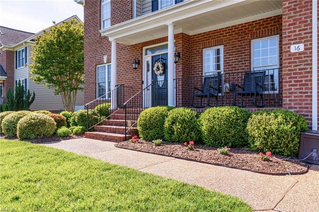 16 Wornom Farm RD, Poquoson, VA 23662