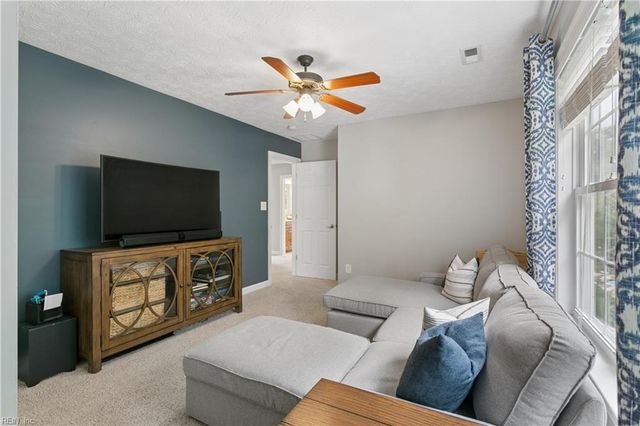 16 Wornom Farm RD, Poquoson, VA 23662