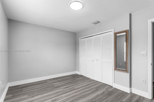 13285 NW 11th St, Miami, FL 33182
