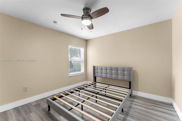 13285 NW 11th St, Miami, FL 33182