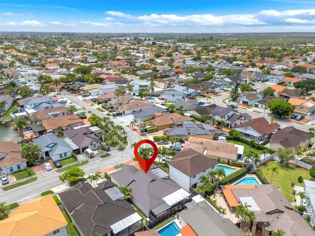 13285 NW 11th St, Miami, FL 33182