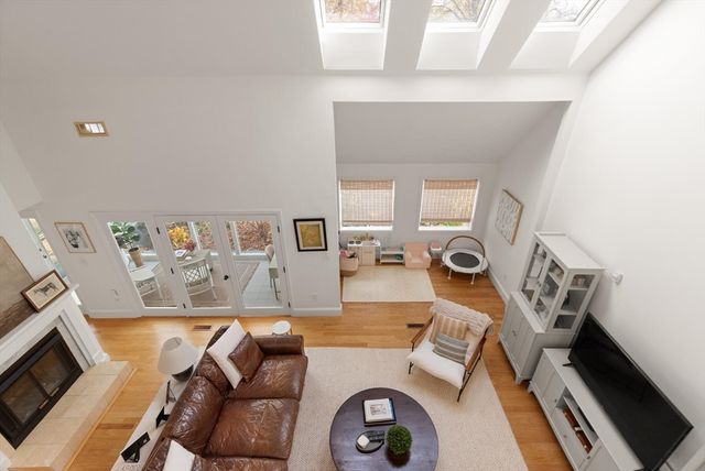 300 Willow Street 3, Hamilton, MA 01982