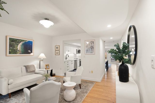 300 Willow Street 3, Hamilton, MA 01982