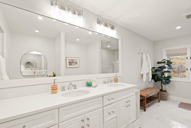 300 Willow Street 3, Hamilton, MA 01982