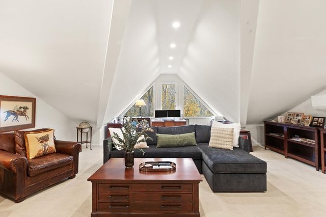 300 Willow Street 3, Hamilton, MA 01982