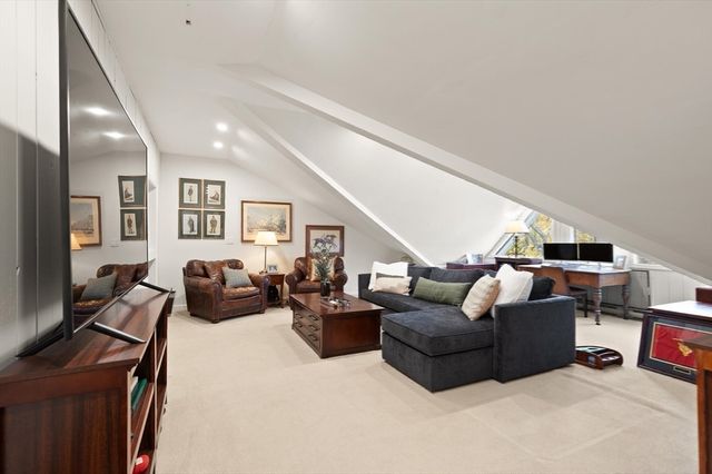 300 Willow Street 3, Hamilton, MA 01982