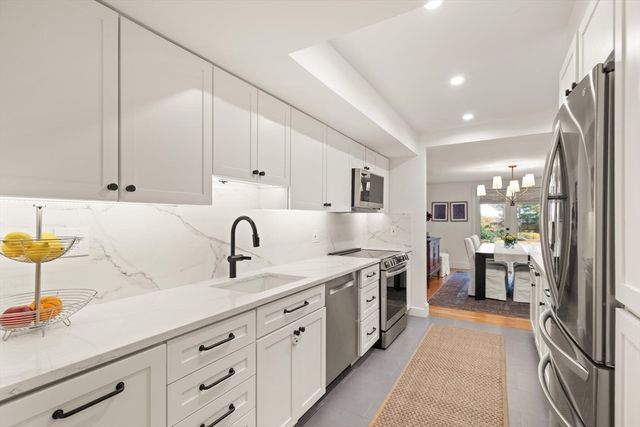 300 Willow Street 3, Hamilton, MA 01982