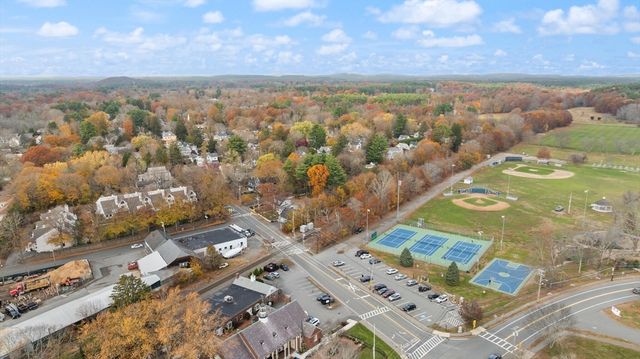 300 Willow Street 3, Hamilton, MA 01982