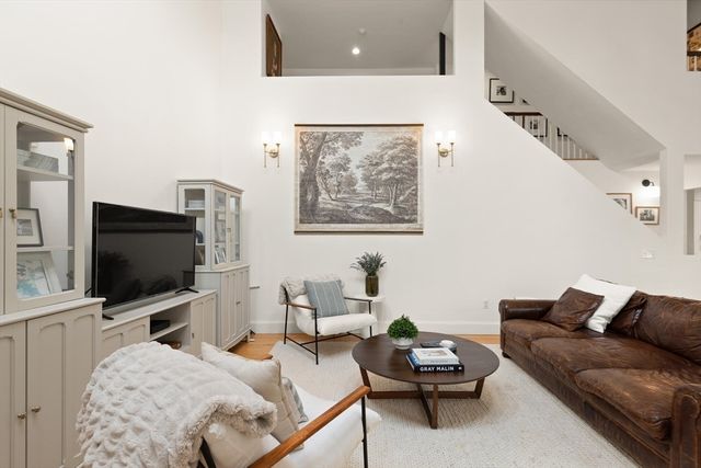 300 Willow Street 3, Hamilton, MA 01982