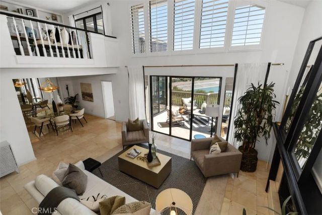 26 Coventry 25, Newport Beach, CA 92660