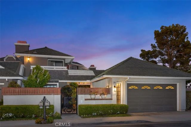 26 Coventry 25, Newport Beach, CA 92660