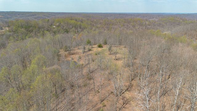 8218 Old Pond Creek Rd, Nashville, TN 37209