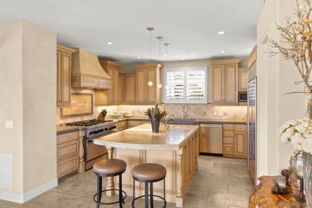 12927 Via Grimaldi, Del Mar, CA 92014