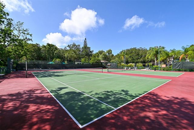 1687 BROOKHOUSE CIRCLE 219, Sarasota, FL 34231