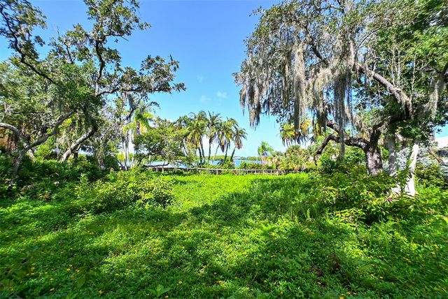 1687 BROOKHOUSE CIRCLE 219, Sarasota, FL 34231