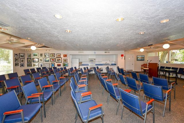 1687 BROOKHOUSE CIRCLE 219, Sarasota, FL 34231