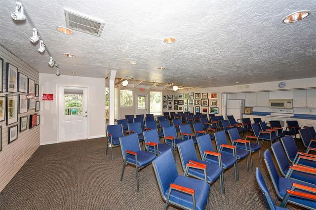 1687 BROOKHOUSE CIRCLE 219, Sarasota, FL 34231