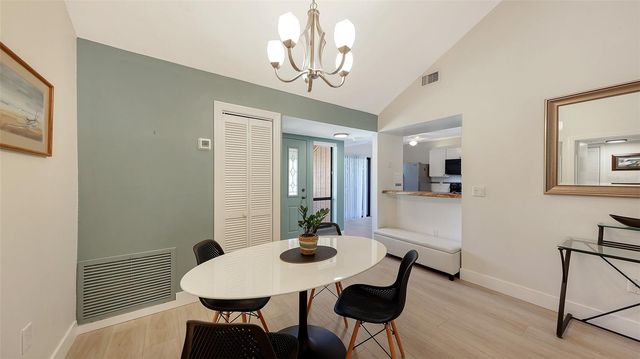 1687 BROOKHOUSE CIRCLE 219, Sarasota, FL 34231