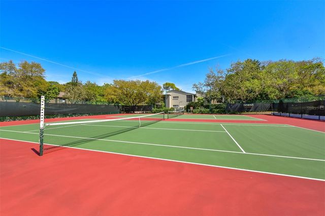 1687 BROOKHOUSE CIRCLE 219, Sarasota, FL 34231