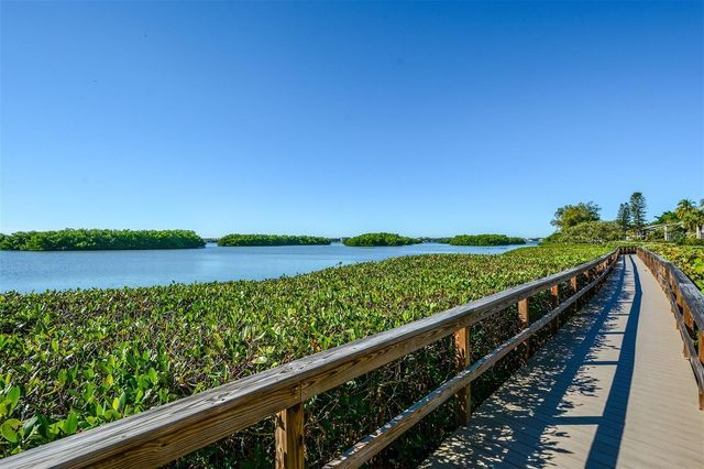 1687 BROOKHOUSE CIRCLE 219, Sarasota, FL 34231