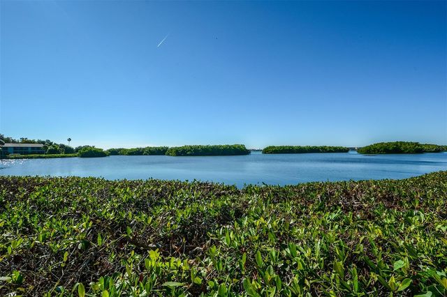 1687 BROOKHOUSE CIRCLE 219, Sarasota, FL 34231