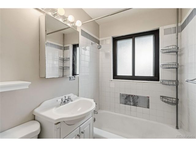 2380 Poplar St, Denver, CO 80207