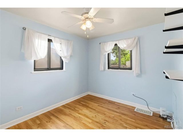 2380 Poplar St, Denver, CO 80207