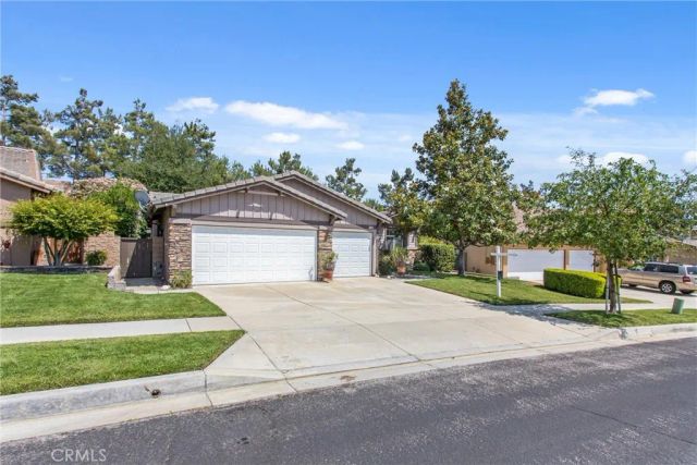 11733 Pactfield, Yucaipa, CA 92399