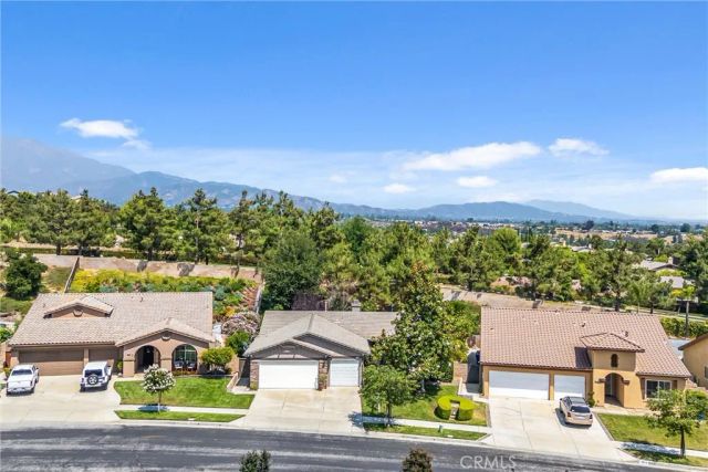 11733 Pactfield, Yucaipa, CA 92399