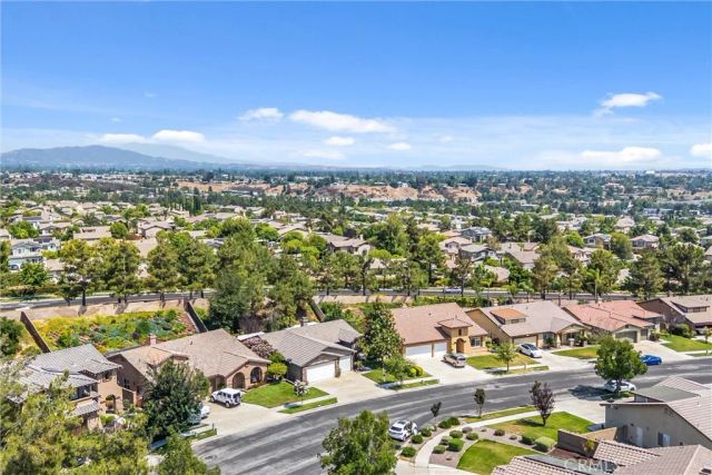 11733 Pactfield, Yucaipa, CA 92399