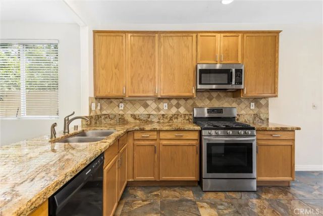 11733 Pactfield, Yucaipa, CA 92399