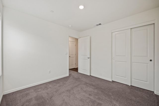 584 Shadow Creek Court, Tulare, CA 93274