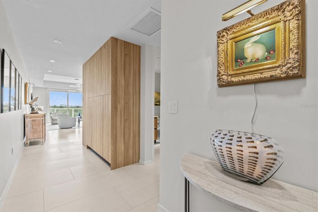 1020 SUNSET POINT ROAD 510, Clearwater, FL 33755