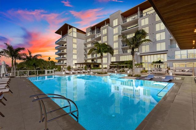 1020 SUNSET POINT ROAD 510, Clearwater, FL 33755