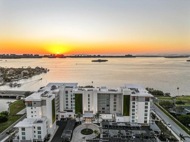 1020 SUNSET POINT ROAD 510, Clearwater, FL 33755