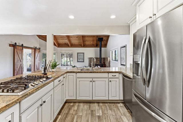3625 Whiskey Hill Rd, Loomis, CA 95650