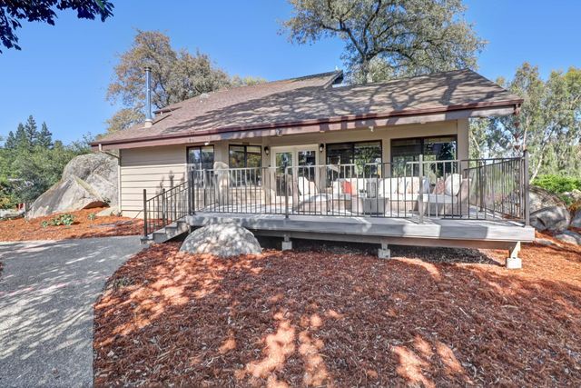 3625 Whiskey Hill Rd, Loomis, CA 95650