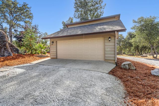 3625 Whiskey Hill Rd, Loomis, CA 95650