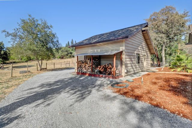 3625 Whiskey Hill Rd, Loomis, CA 95650