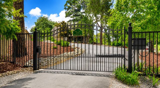 3625 Whiskey Hill Rd, Loomis, CA 95650