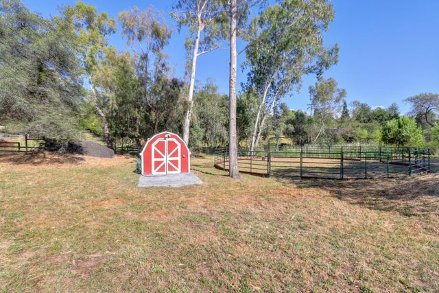 3625 Whiskey Hill Rd, Loomis, CA 95650