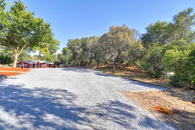3625 Whiskey Hill Rd, Loomis, CA 95650