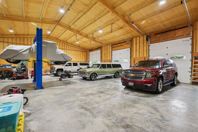 1143 Rs County Road 2300, Emory, TX 75440